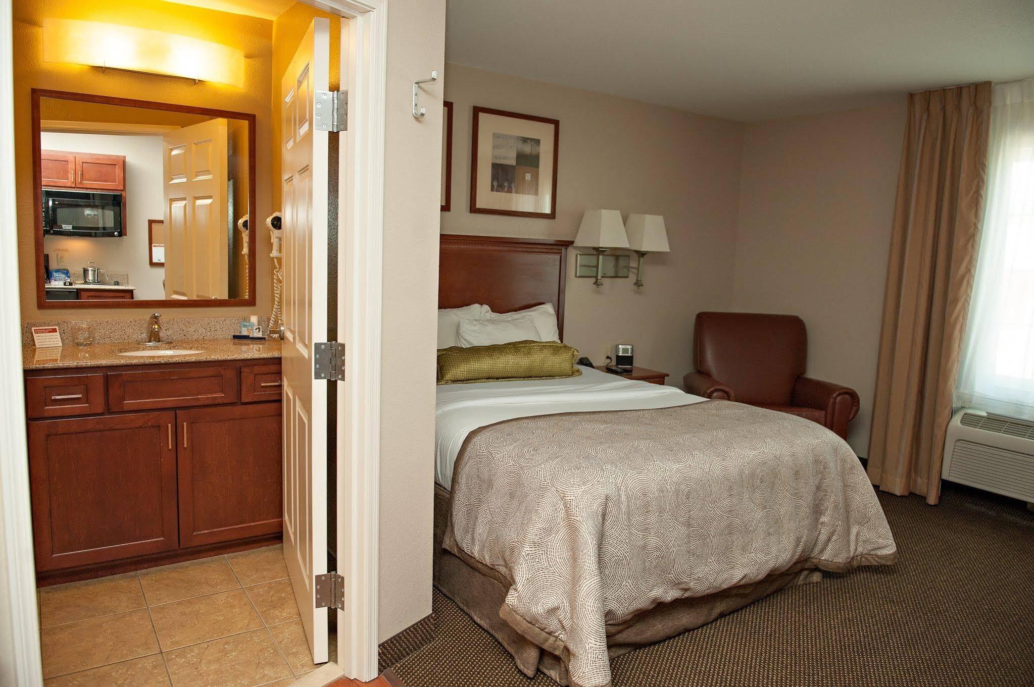 Extended Stay America Suites - Lawton - Fort Sill Екстер'єр фото
